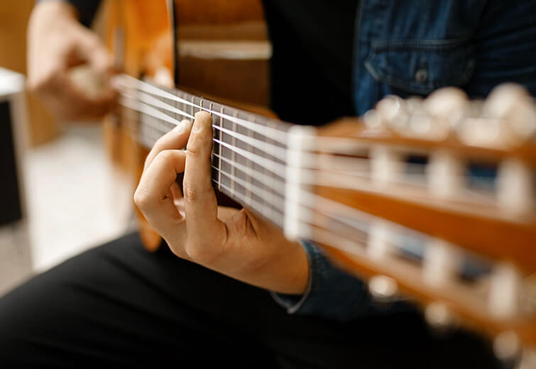 demo-music-onepage-main-slider-04
